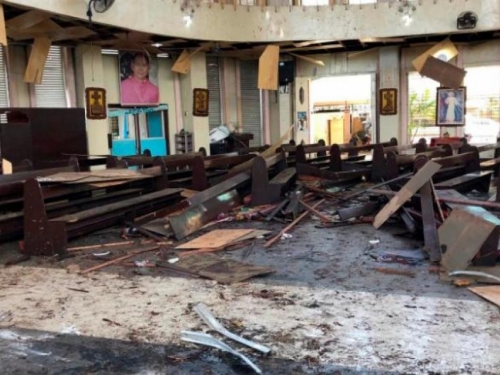 Eksplozija u katedrali za vrijeme mise: Ubijeno preko 20 ljudi