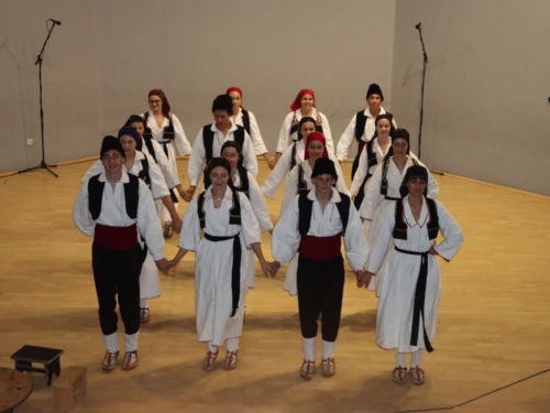 FOTO/VIDEO: 2. večer folklora u Prozoru - ''Običaje svoje zaboravit neću''