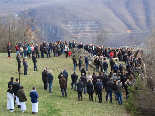 FOTO: Ramski put križa u Podboru