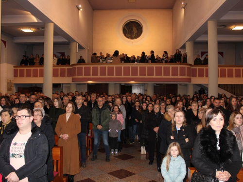 FOTO: Polnoćka u Prozoru