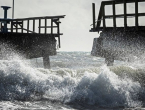 Zbog rekordnih temperatura oceana izgledniji su uragani na Atlantiku