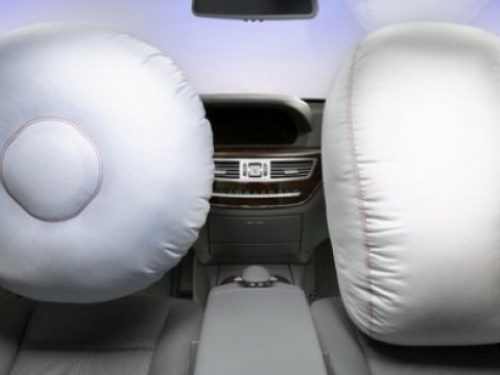 BMW povlači 1,6 milijuna automobila zbog zračnih jastuka