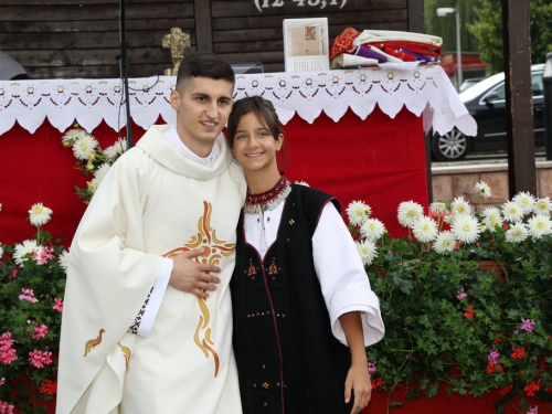 FOTO: Mlada misa vlč. Josipa Papka u župi Prozor