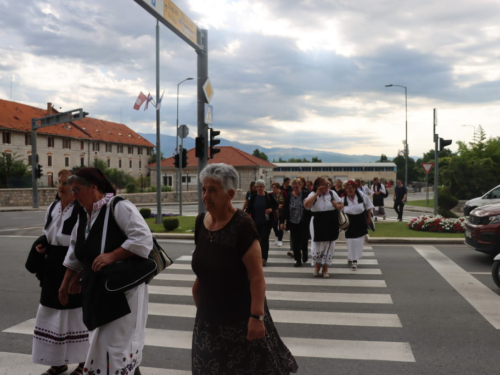 FOTO/VIDEO: Ramci hodočastili Gospi u Sinj