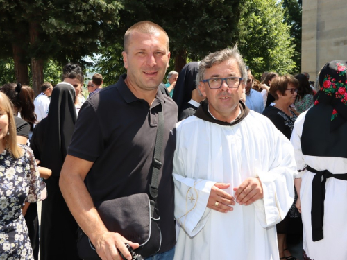 FOTO: Mlada misa fra Mislava Jozića na Šćitu