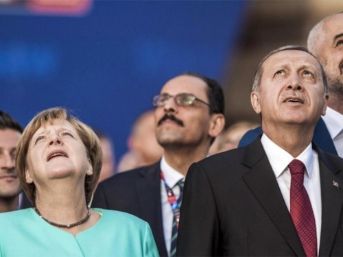 Erdogan u Njemačkoj: Ratne sjekire, policija na nogama…