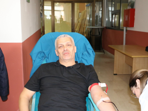 FOTO: Uspješna akcija darivanja krvi u Prozoru