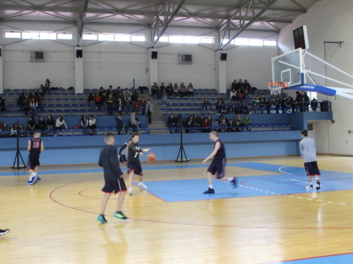 FOTO: U Prozoru održane Male olimpijske igre 2019.