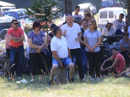 FOTO: Na Vran planini služena misa za poginule duvandžije