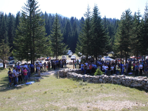 FOTO: Na Vran planini služena misa za poginule duvandžije