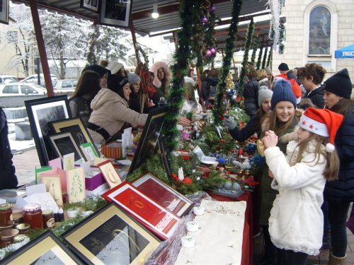 FOTO: Drugi ''Božićni sajam'' u Prozoru