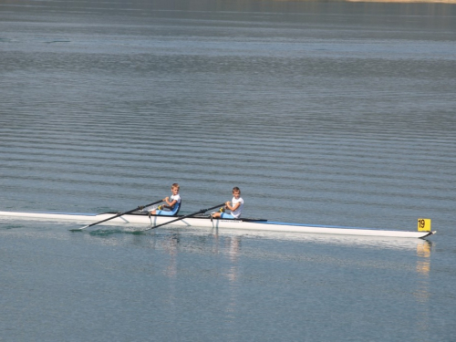 FOTO: Na Ramskom jezeru održana veslačka regata