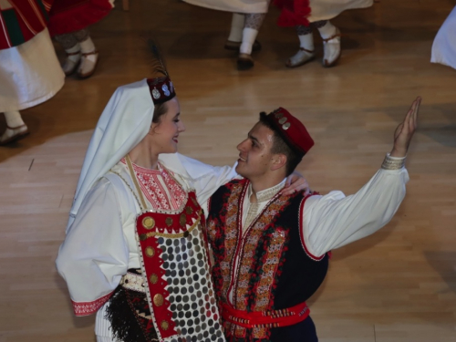 FOTO/VIDEO: Večer folklora u Prozoru