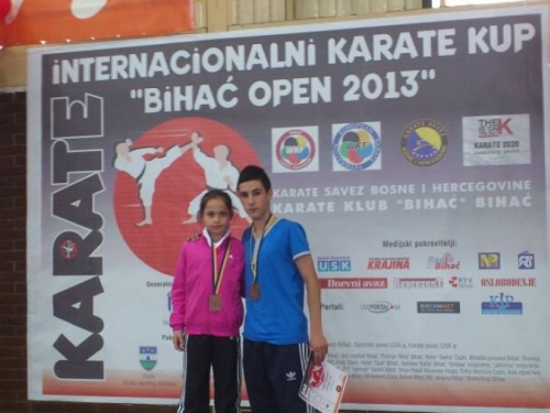 KK "Empi: Dvije medalje na Karate Kupu "Bihać open 2013."