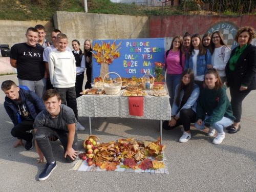 FOTO: Dani kruha u OŠ fra Jeronima Vladića Ripci