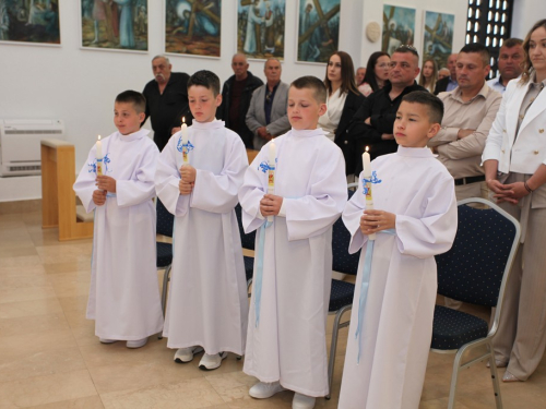 FOTO: Prva pričest u župi Rumboci