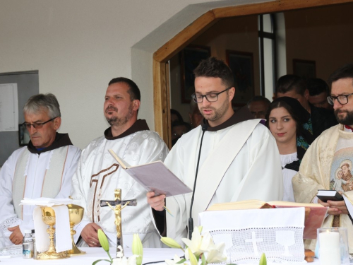 FOTO: Na Pidrišu proslavljen blagdan sv. Ante