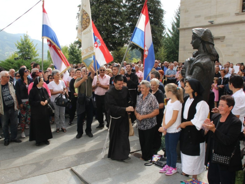 FOTO/VIDEO: Mala Gospa Rama-Šćit 2016.