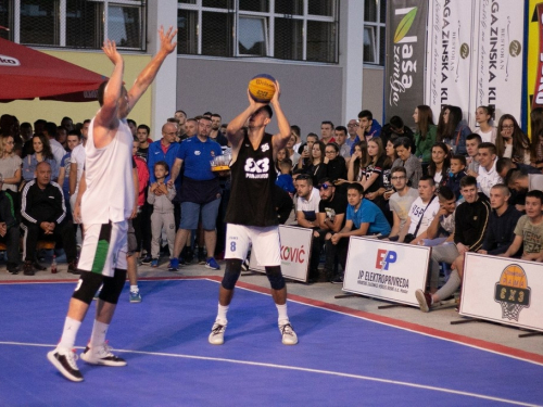 FOTO: Ekipa ''La Pont'' pobjednik 18. Streetball Rama 2020.