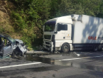 Teška nesreća kod Konjica: Sudar kamiona i osobnog vozila