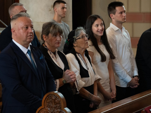 FOTO: Vlč. Marin Petrović iz Prozora zaređen za svećenika