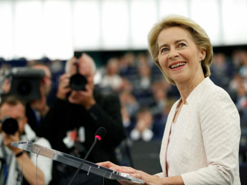 Europski čelnici pozdravljaju izbor Von der Leyen unatoč tankoj većini