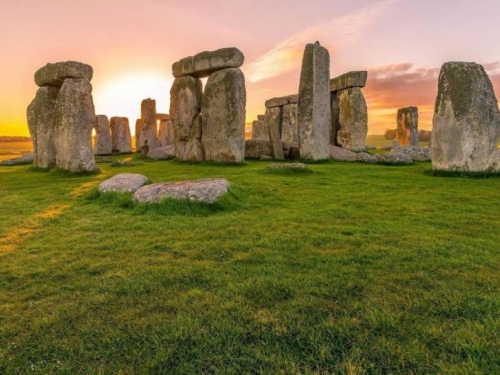 Blizu Stonehengea otkriven neolitički kameni krug star više od 4500 godina