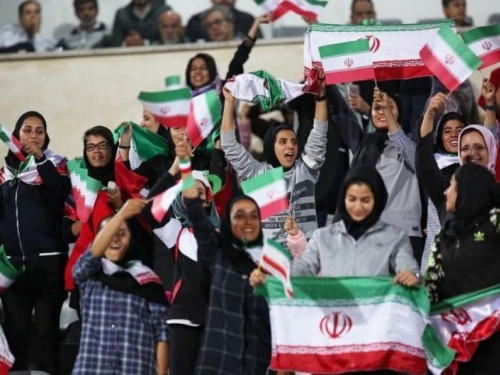 Odabranim ženama u Iranu dopušten odlazak na nogometnu utakmicu