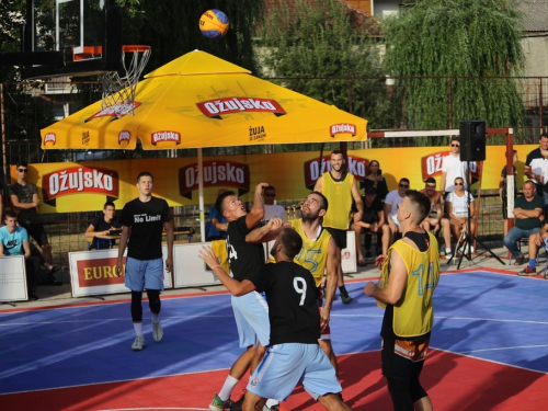 FOTO: Ekipa ''Makarska 3x3'' pobjednik 19. Streetball Rama 2021.