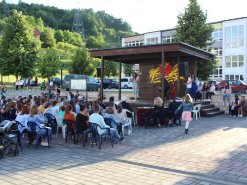 FOTO: U Prozoru održan dječji festival 'Djeca pjevaju Isusu'