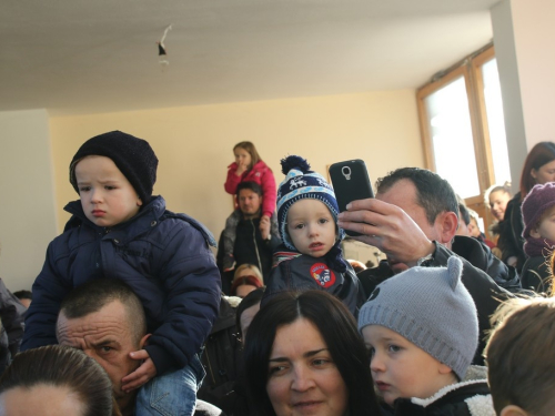 FOTO: Sv. Nikola radosno dočekan i u župi Rama Šćit