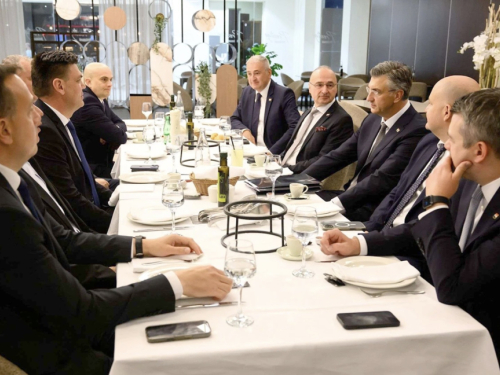 Plenković s Petorkom: Ima li podrške za Filipović