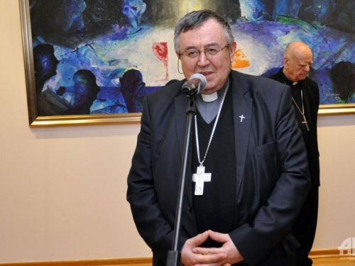 Kardinal Puljić: Mi trebamo zemlju blagostanja i napretka, a ne zemlju nereda i kriminala