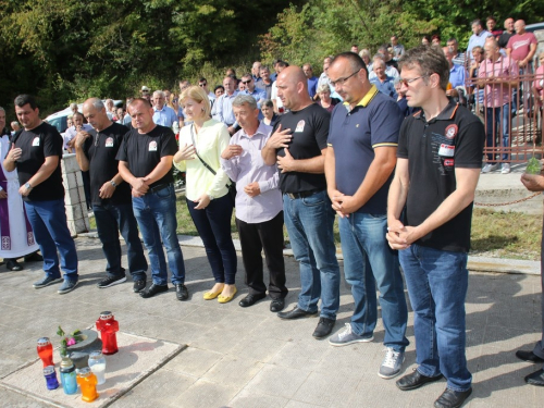 FOTO: Obilježena 23. obljetnica stradanja Hrvata na Hudutskom