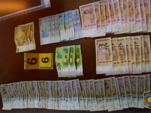 Akcija FUP-a u Mostaru: Uhićen diler kod kojeg su pronađeni droga, oružje i novac