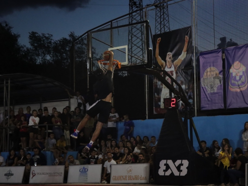 FOTO: Tim ''GOLD UNIST'' iz Splita pobjednik 21. Streetball Rama - Davor Ivančić Dačo