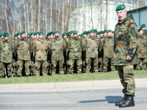 Njemačka vojska u svojim redovima otkrila ekstremne desničare i islamiste