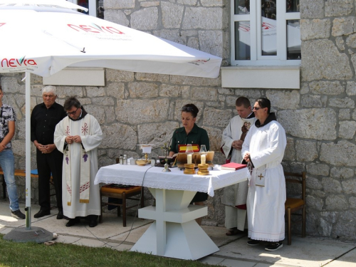 FOTO: Proslava sv. Ante u Zvirnjači