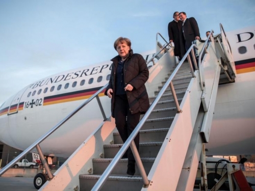 Istraga o kvaru aviona Angele Merkel
