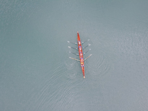 FOTO: Na Ramskom jezeru održana 8. veslačka regata