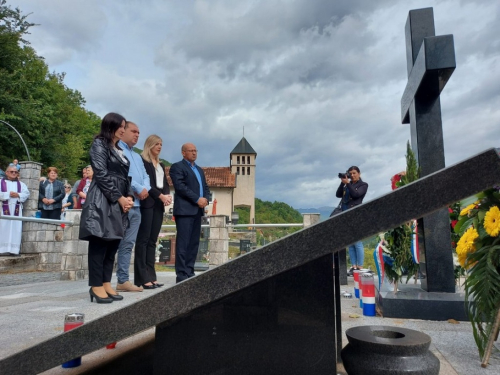 FOTO: Na Hudutskom obilježena 29. obljetnica stradanja Hrvata