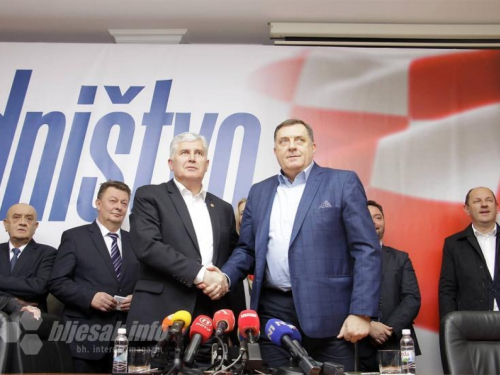 Dodik: SDA uvjetuje