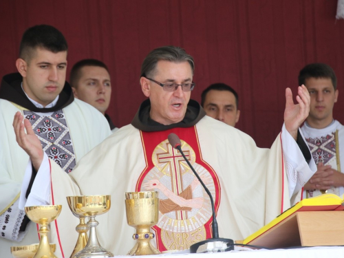 FOTO: Mlada misa fra Antonia Baketarića u Rumbocima