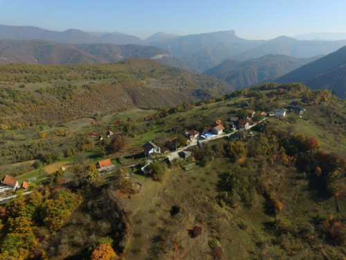 FOTO/VIDEO: Rama iz zraka - Škrobućani (Papci)