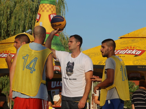 FOTO: Druga večer turnira 19. Streetball Rama