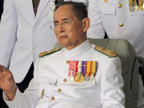 70 godina vladavine: Preminuo tajlandski kralj Bhumibol Adulyadej