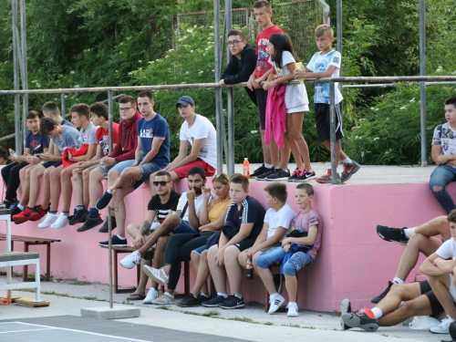 FOTO: Druga večer Streetball turnira u Prozoru