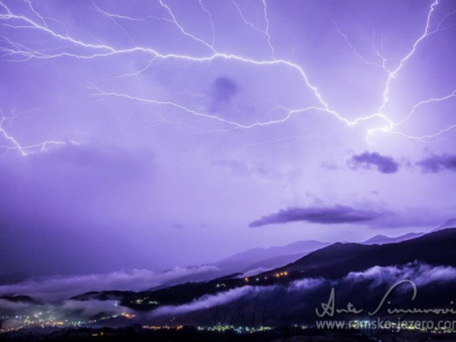 Foto: Nebo iznad Prozora