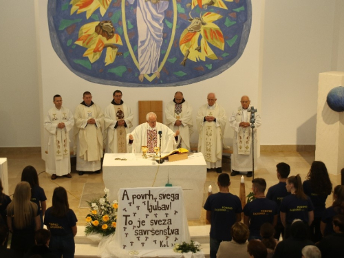 FOTO: Vanjska proslava svetoga Franje u Rumbocima