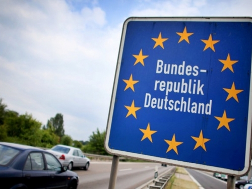 Hoće li Njemačka uvesti karantenu za povratnike s odmora?